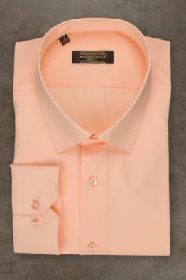 Рубашка цвет «розовый кварц», приталенный силует Рубашки