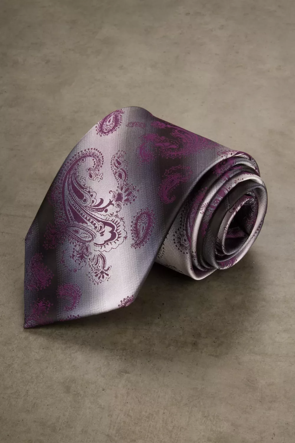 Галстук серый с фиолетовым узором Каталог