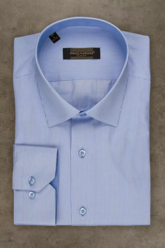 Рубашка голубая в белую полосу, приталенная Каталог
