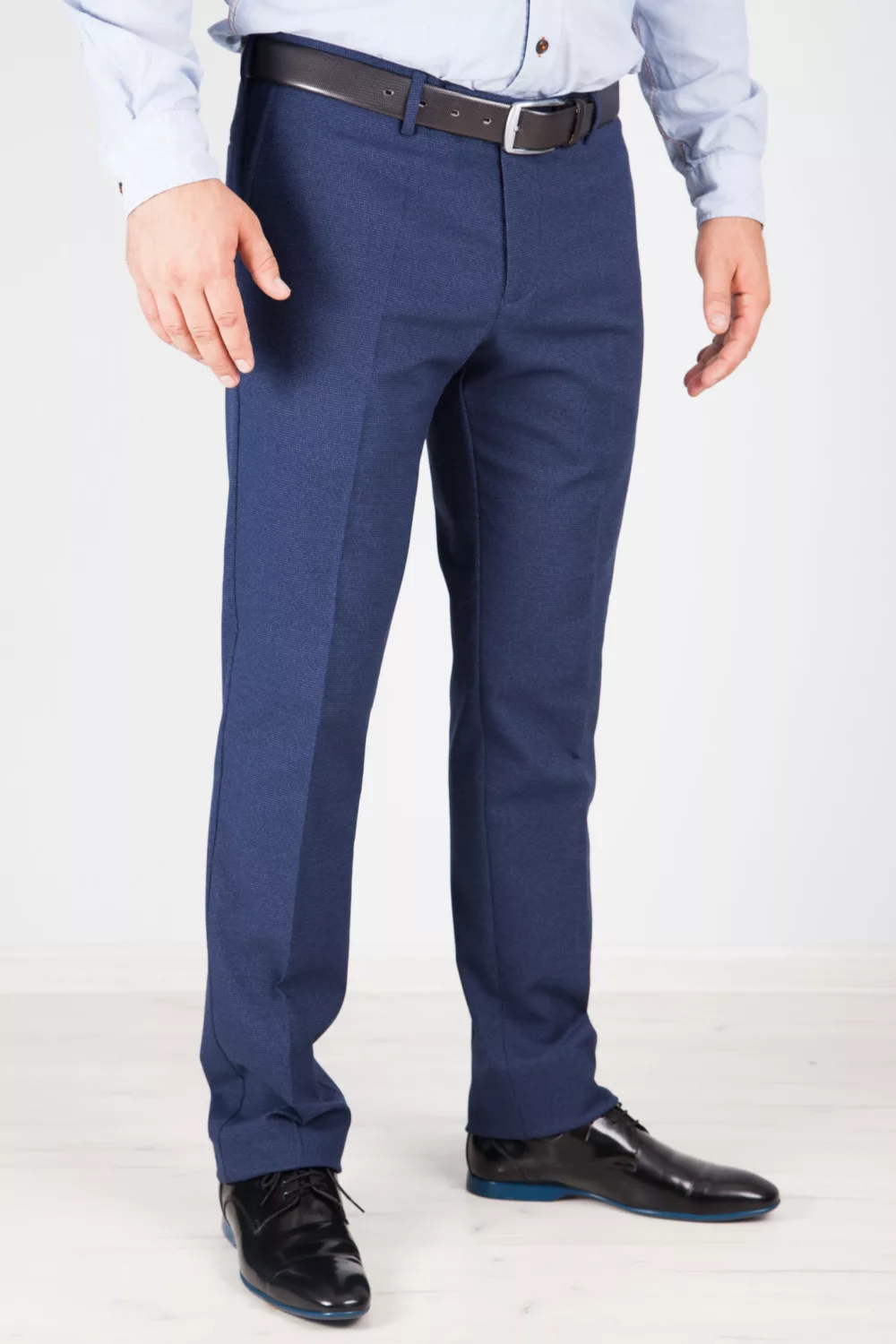 Брюки синие приуженные Каталог