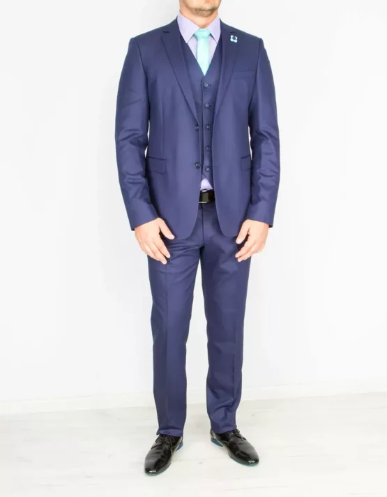 Костюм-тройка, синего цвета ткань с перфорацией Каталог