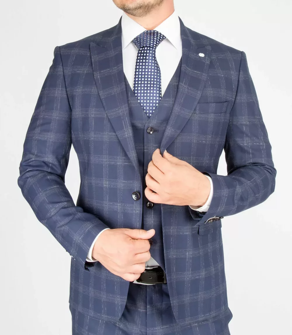 Костюм-тройка синего цвета в невыраженную серую клетку Каталог