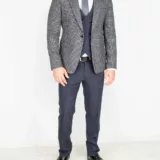 Костюм-тройка, компаньон серого цвета Каталог