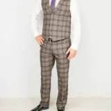 Костюм-тройка песочного цвета в фиолетовую клетку Каталог