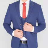 Костюм-тройка, приталенная модель синего цвета Каталог