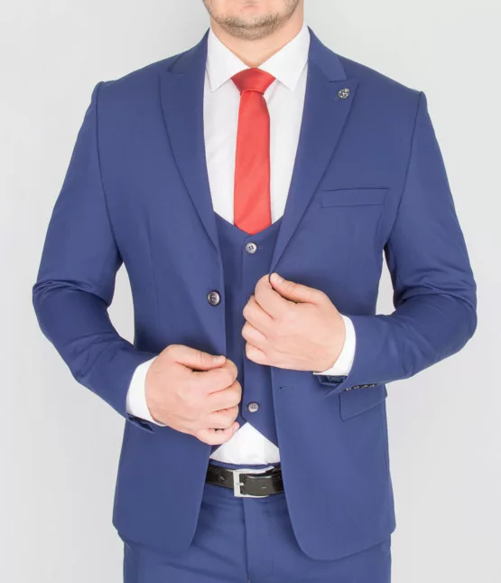 Костюм-тройка, приталенная модель синего цвета Каталог