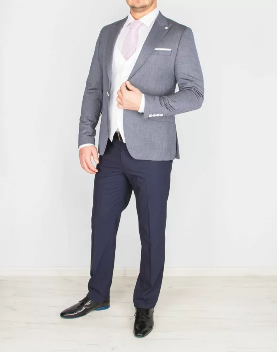 Костюм-тройка комбинированная модель Каталог