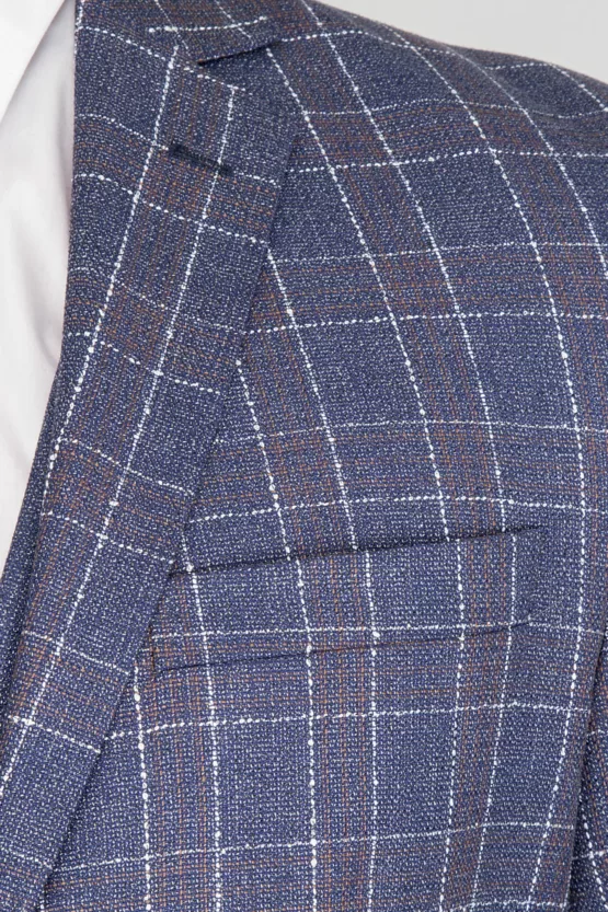 Костюм-тройка серо-голубого цвета в ярко-белую клетку Каталог