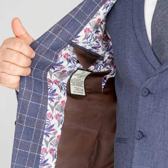 Костюм-тройка серо-голубого цвета в ярко-белую клетку Каталог