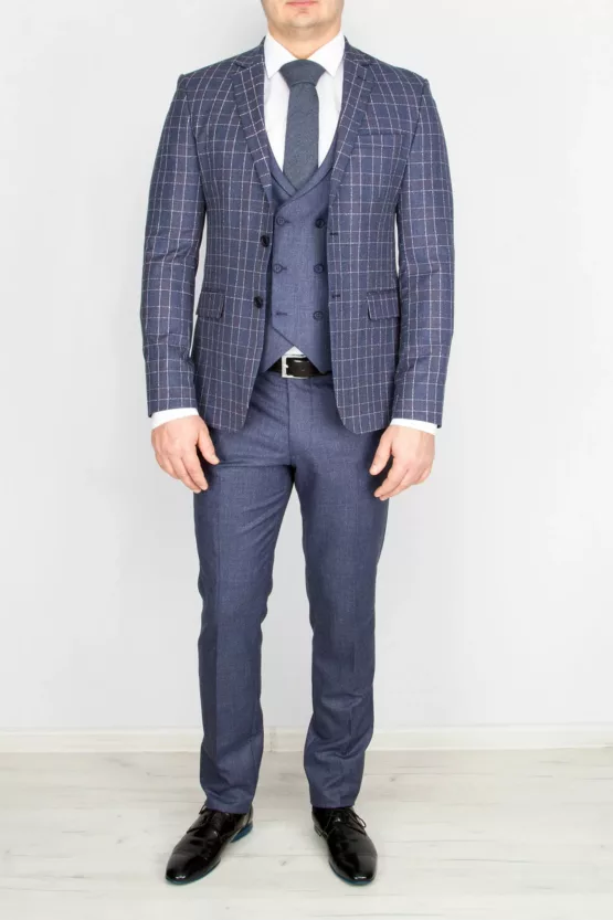 Костюм-тройка серо-голубого цвета в ярко-белую клетку Каталог