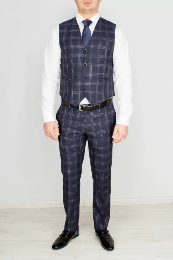 Костюм-тройка синего цвета в светлую клетку Каталог