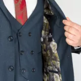 Костюм-тройка изумрудного цвета Каталог