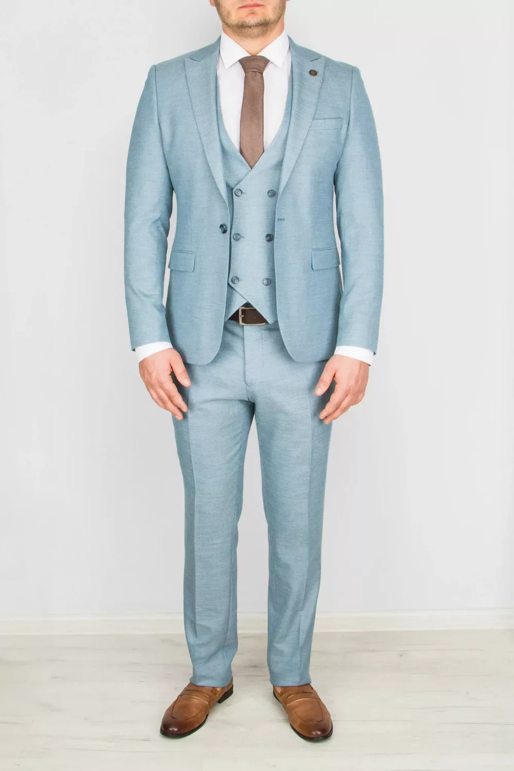Костюм-тройка бирюзового цвета Каталог