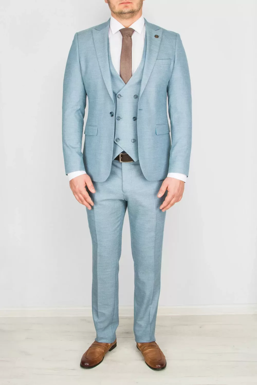 Костюм-тройка бирюзового цвета Каталог