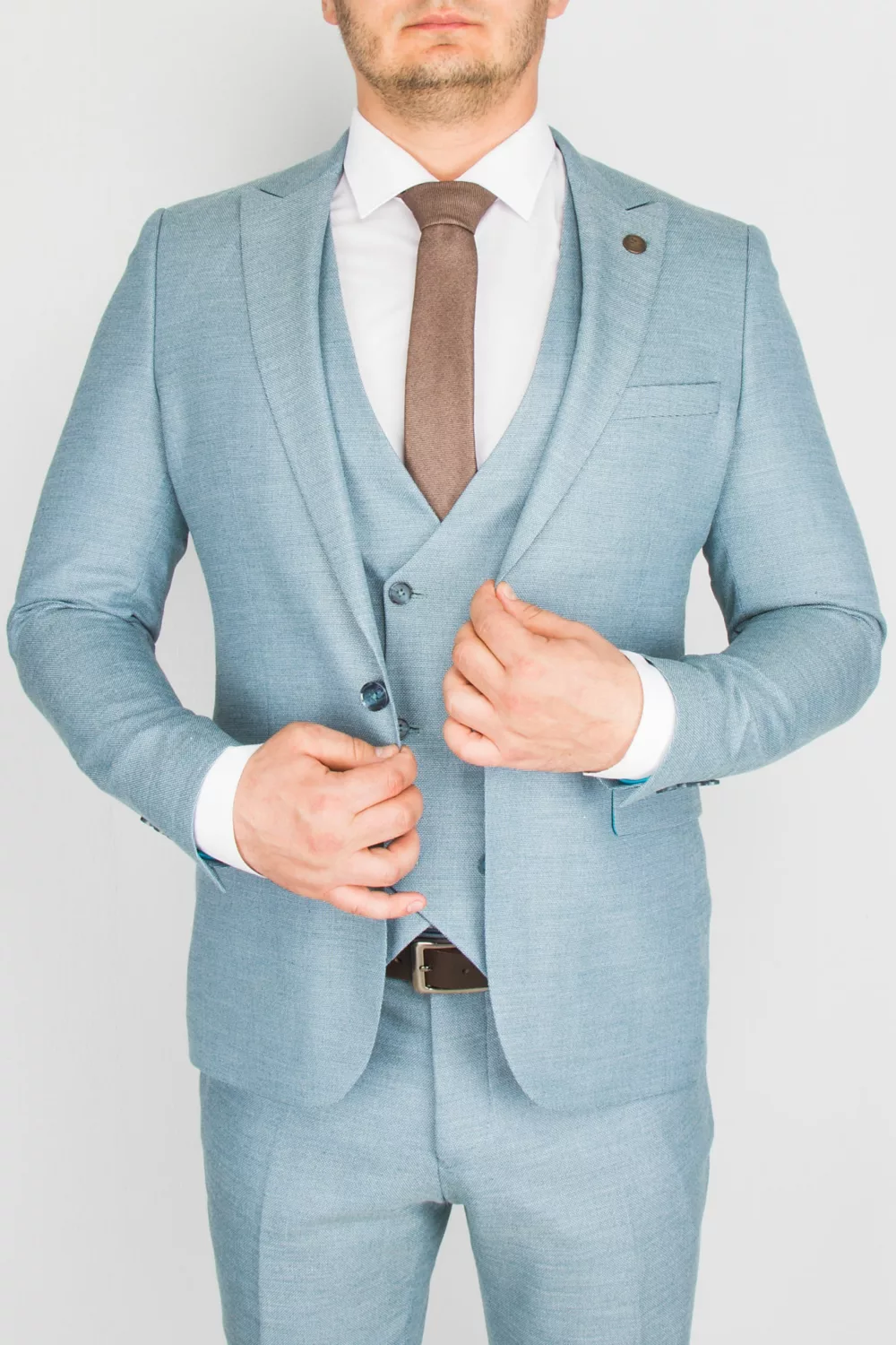 Костюм-тройка бирюзового цвета Каталог