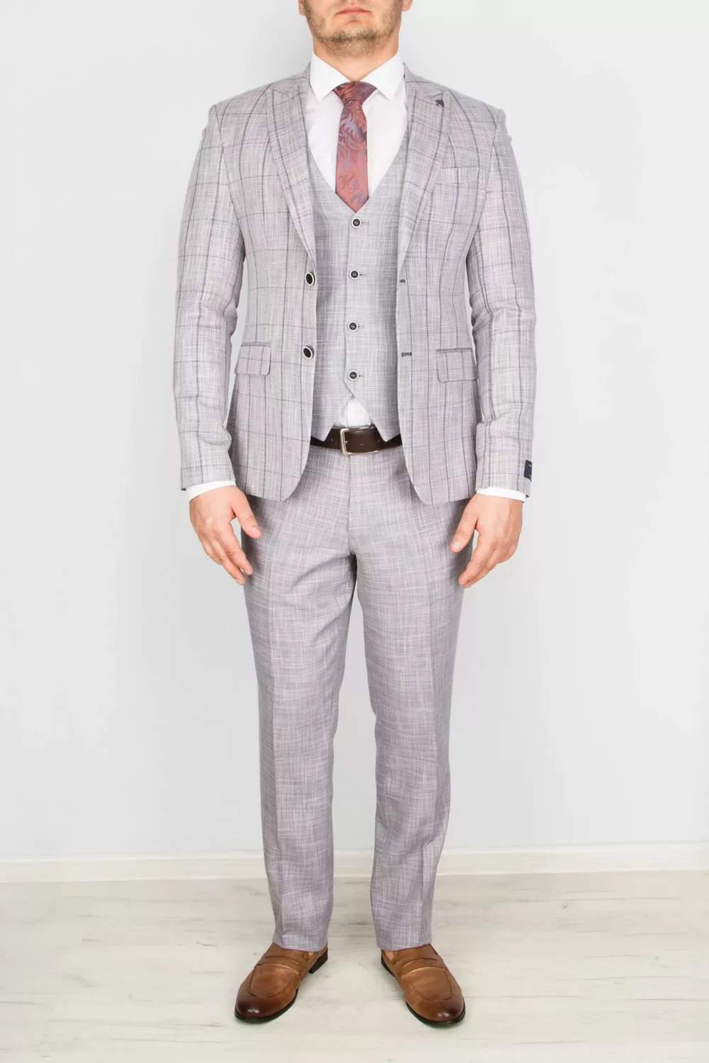 164 Костюм-тройка серого цвета в бледно-сиреневую клетку Каталог