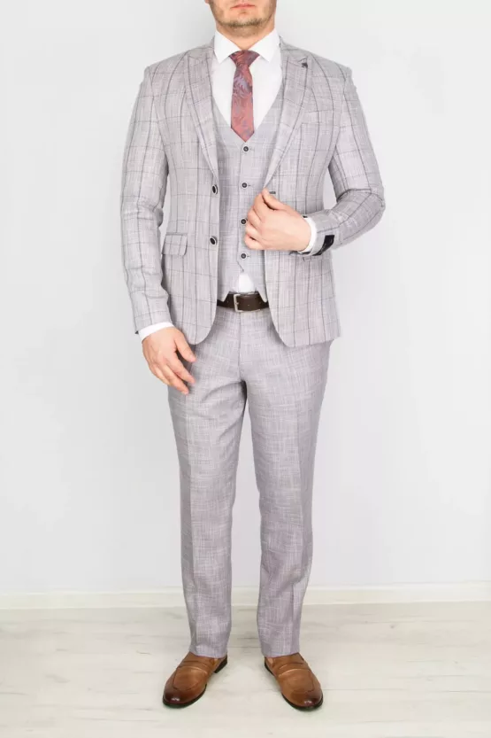 Костюм-тройка серого цвета в бледно-сиреневую клетку Вечерние мужские костюмы