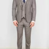 Костюм-тройка песочного цвета в тонкую клетку Брючные мужские костюмы