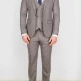 Костюм-тройка песочного цвета в тонкую клетку Брючные мужские костюмы