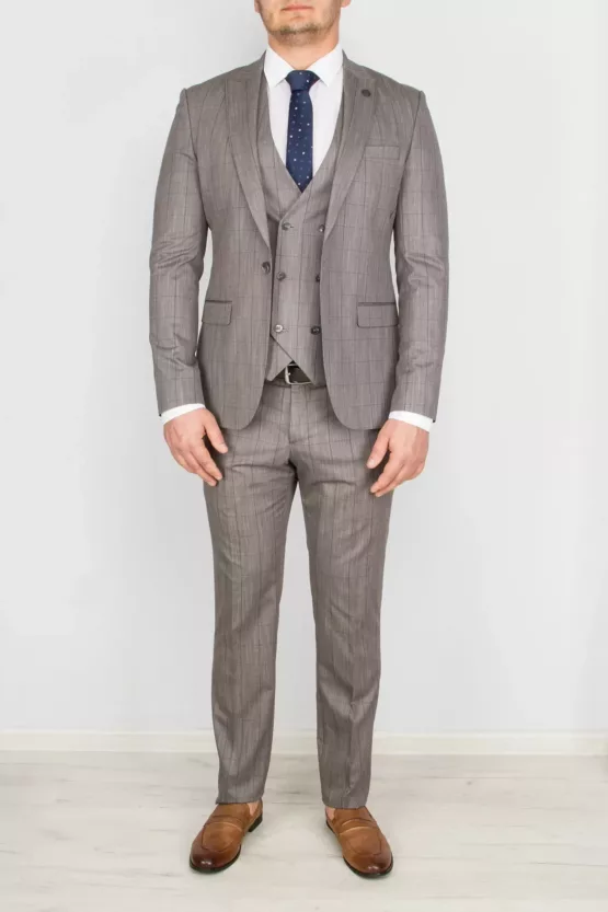 Костюм-тройка песочного цвета в тонкую клетку Брючные мужские костюмы