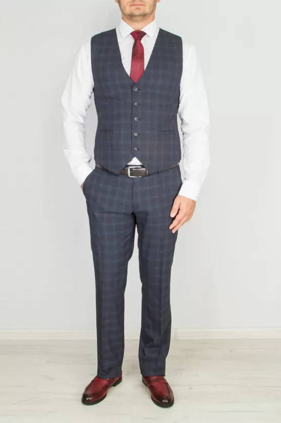Костюм-тройка темно-синего цвета в бордовую клетку Каталог