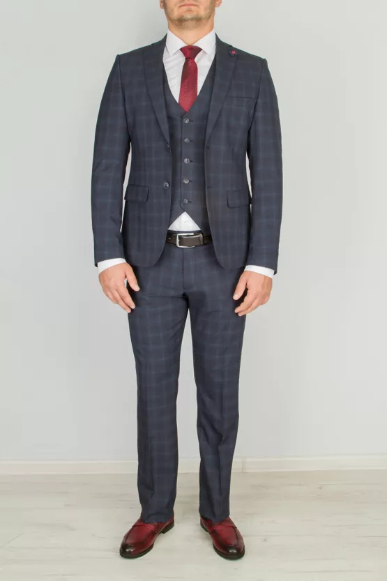 Костюм-тройка темно-синего цвета в бордовую клетку Каталог