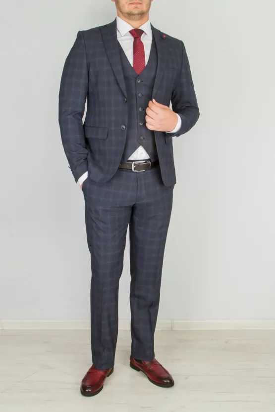 Костюм-тройка темно-синего цвета в бордовую клетку Каталог