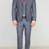 Костюм-тройка светло-серого цвета с клеточным пиджаком Каталог