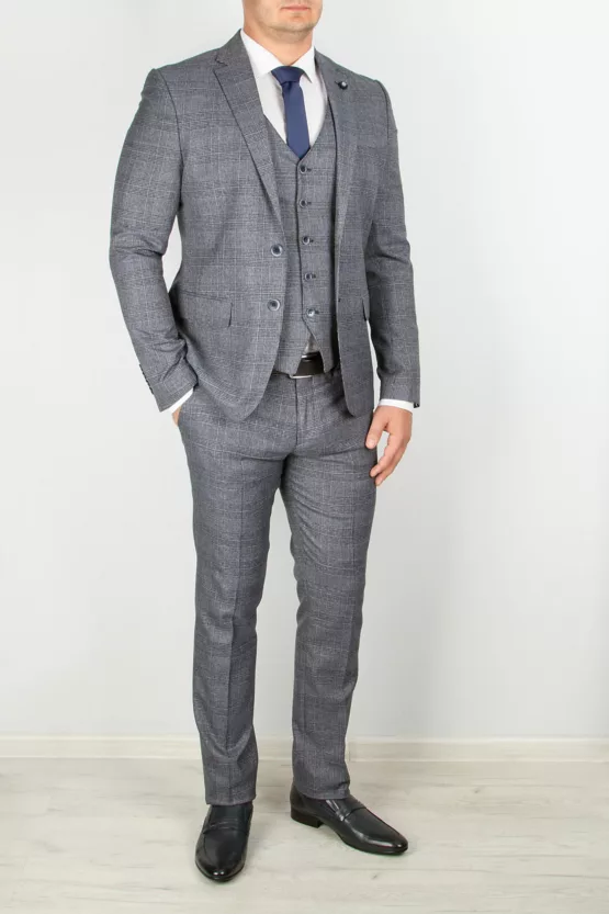 Костюм-тройка в клетку серого цвета Брючные мужские костюмы