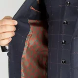 Синий костюм-тройка с клеточным пиджаком Каталог