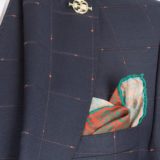 Синий костюм-тройка с клеточным пиджаком Костюмы на выпускной