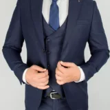 Костюм-тройка синего цвета приталенная модель Вечерние мужские костюмы