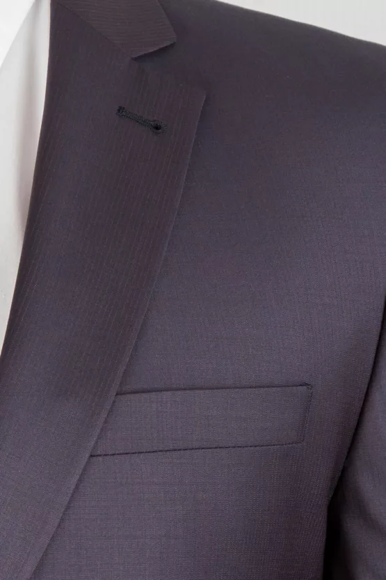 Костюм-двойка темно-фиолетового цвета. Каталог