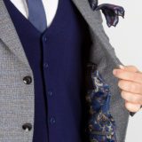 Костюм-тройка серого цвета с трикотажным синим жилетом Распродажа