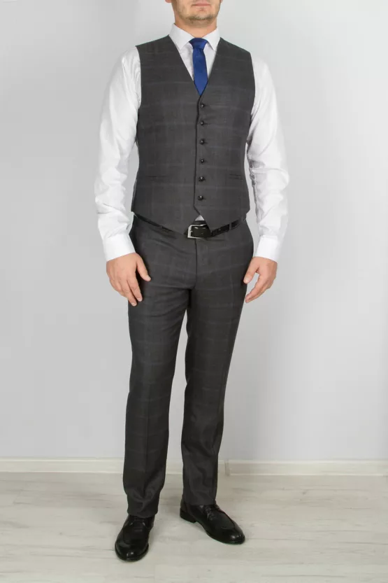 Костюм-тройка серый цвет в клетку Каталог