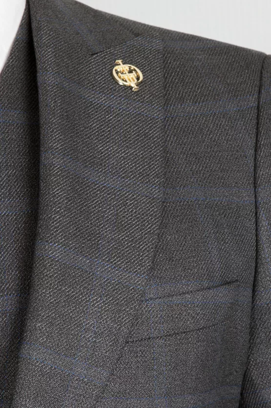 Костюм-тройка серый цвет в клетку Каталог