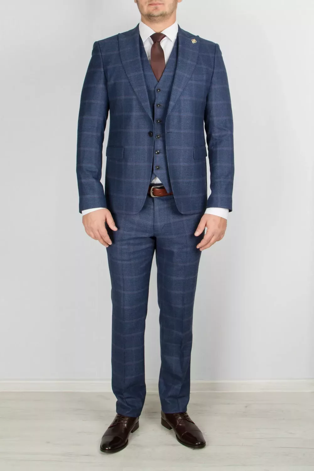 29 Костюм-тройка синего цвета в клетку Каталог