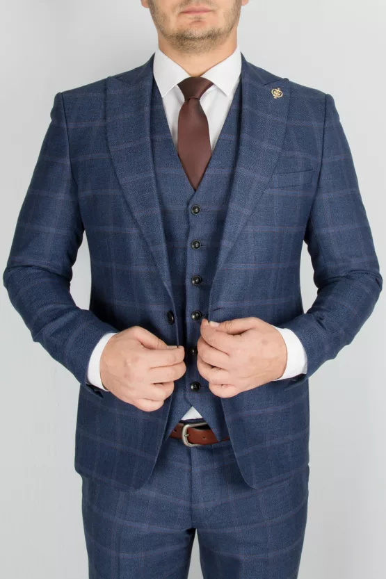 Костюм-тройка синего цвета в клетку Каталог