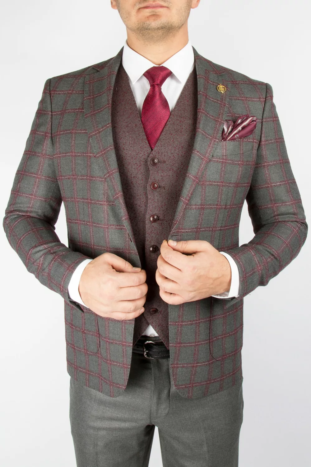 Костюм-тройка серого цвета в розовую клетку Вечерние мужские костюмы