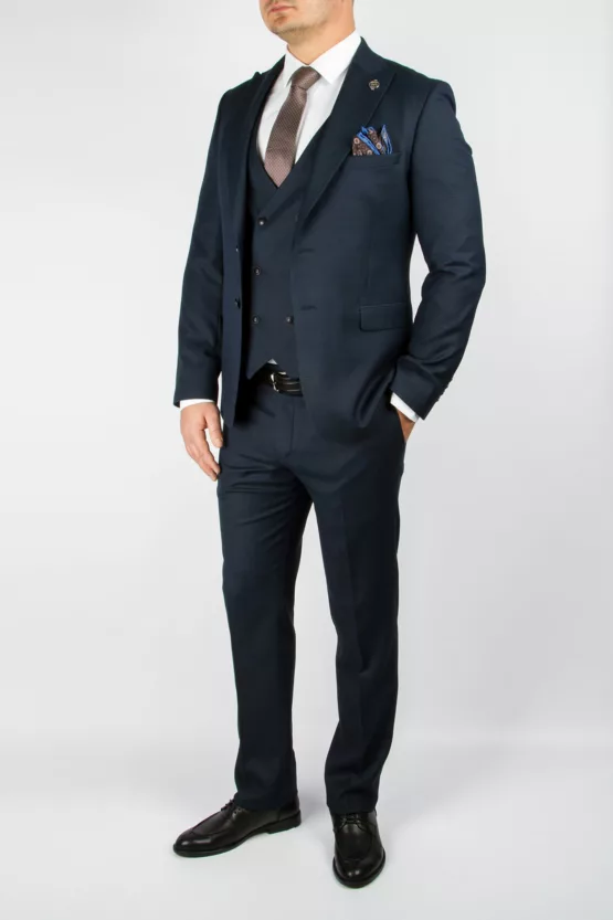 Костюм-тройка темно-изумрудного цвета Каталог