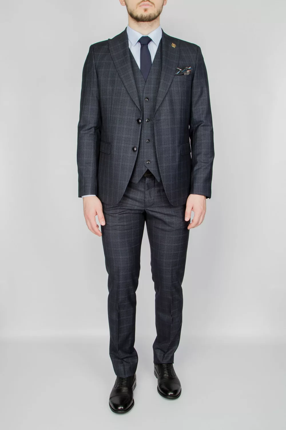 Клетчатый костюм-тройка серого цвета Брючные мужские костюмы