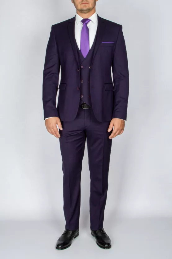 Костюм-тройка темно-фиолетового цвета Каталог
