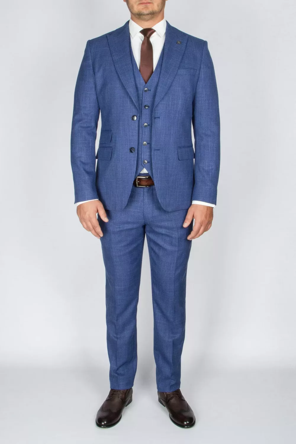 94 Костюм-тройка светло-синего цвета Каталог