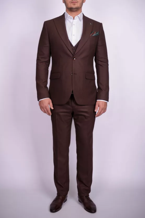Твидовый костюм-тройка коричневого цвета Каталог