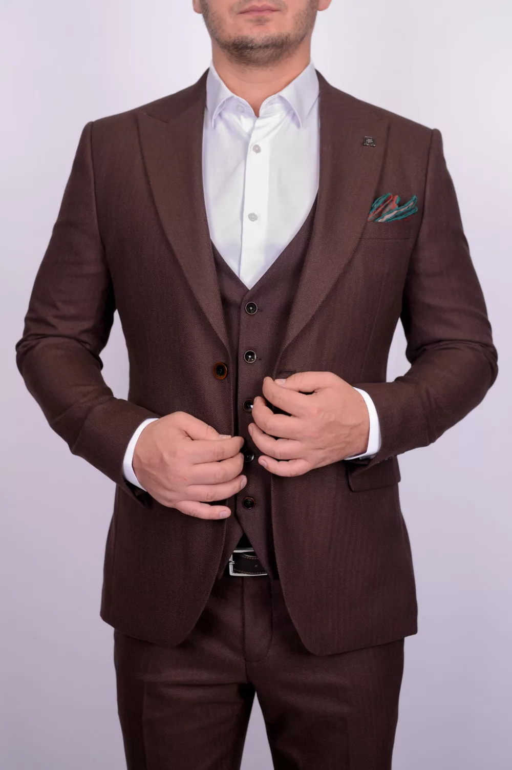 Твидовый костюм-тройка коричневого цвета Каталог