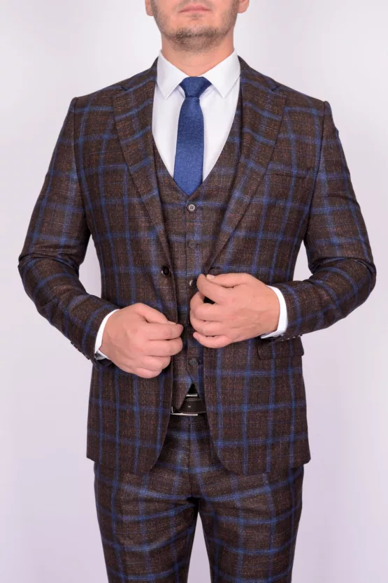 Костюм-тройка коричневого цвета в крупную клетку Вечерние мужские костюмы