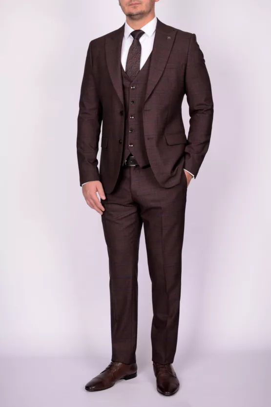 Костюм-тройка коричневого цвета в клетку Вечерние мужские костюмы