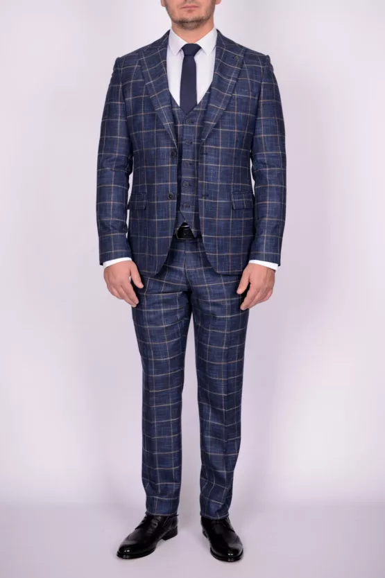 Костюм-тройка синего цвета в крупную клетку Брючные мужские костюмы