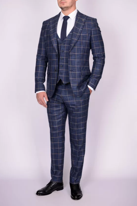 Костюм-тройка синего цвета в крупную клетку Брючные мужские костюмы