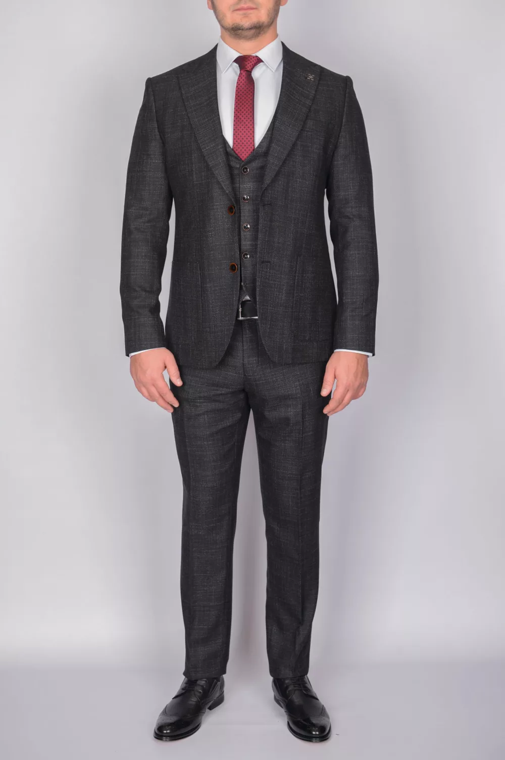 Костюм-тройка темно-серого цвета Брючные мужские костюмы